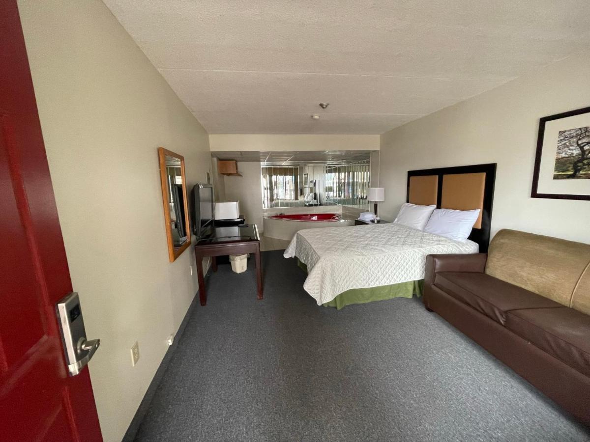 6032 Persepolis Inn 尼亚加拉瀑布城 外观 照片
